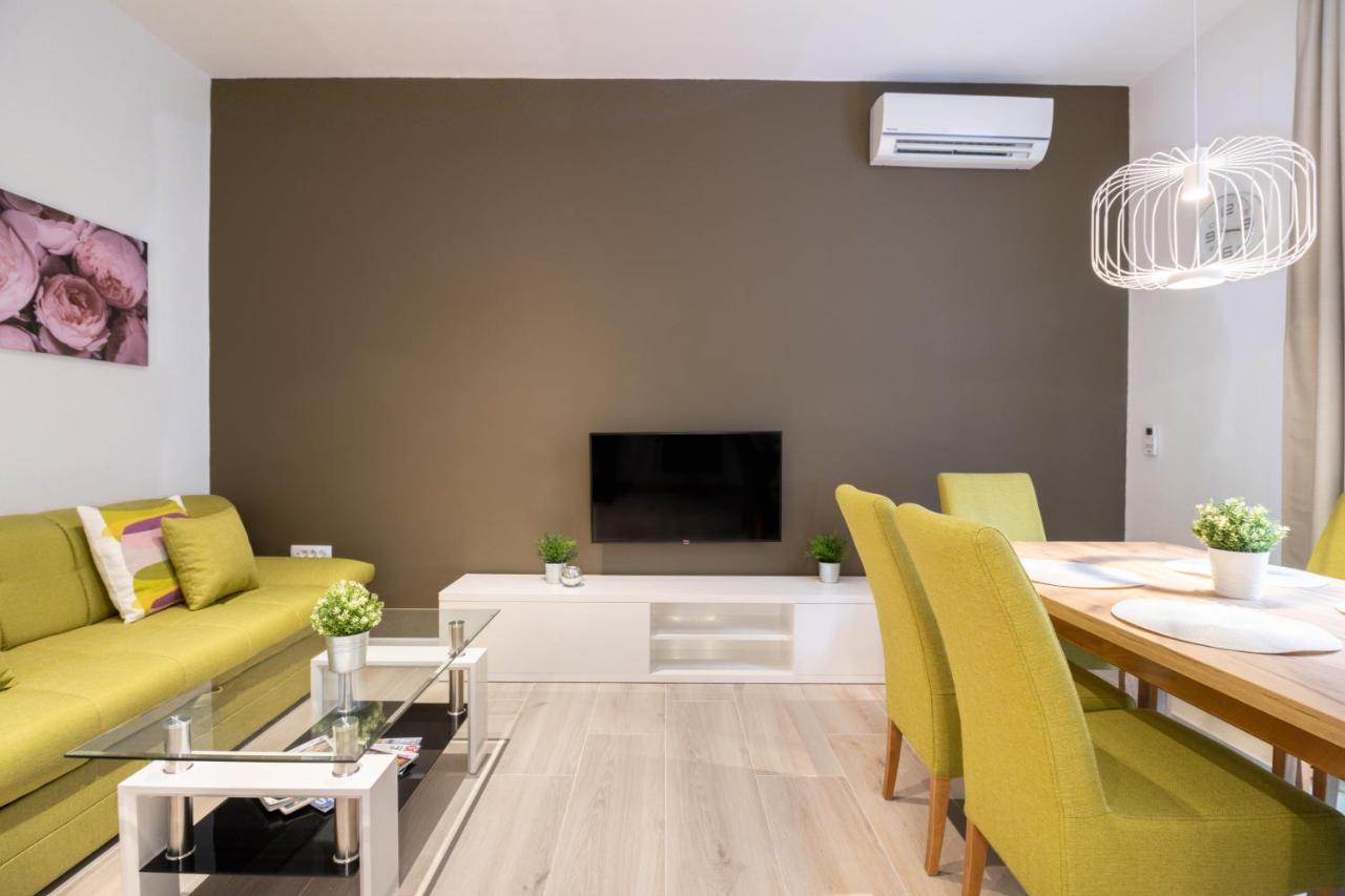 Apartments Fiorello Rijeka Ngoại thất bức ảnh